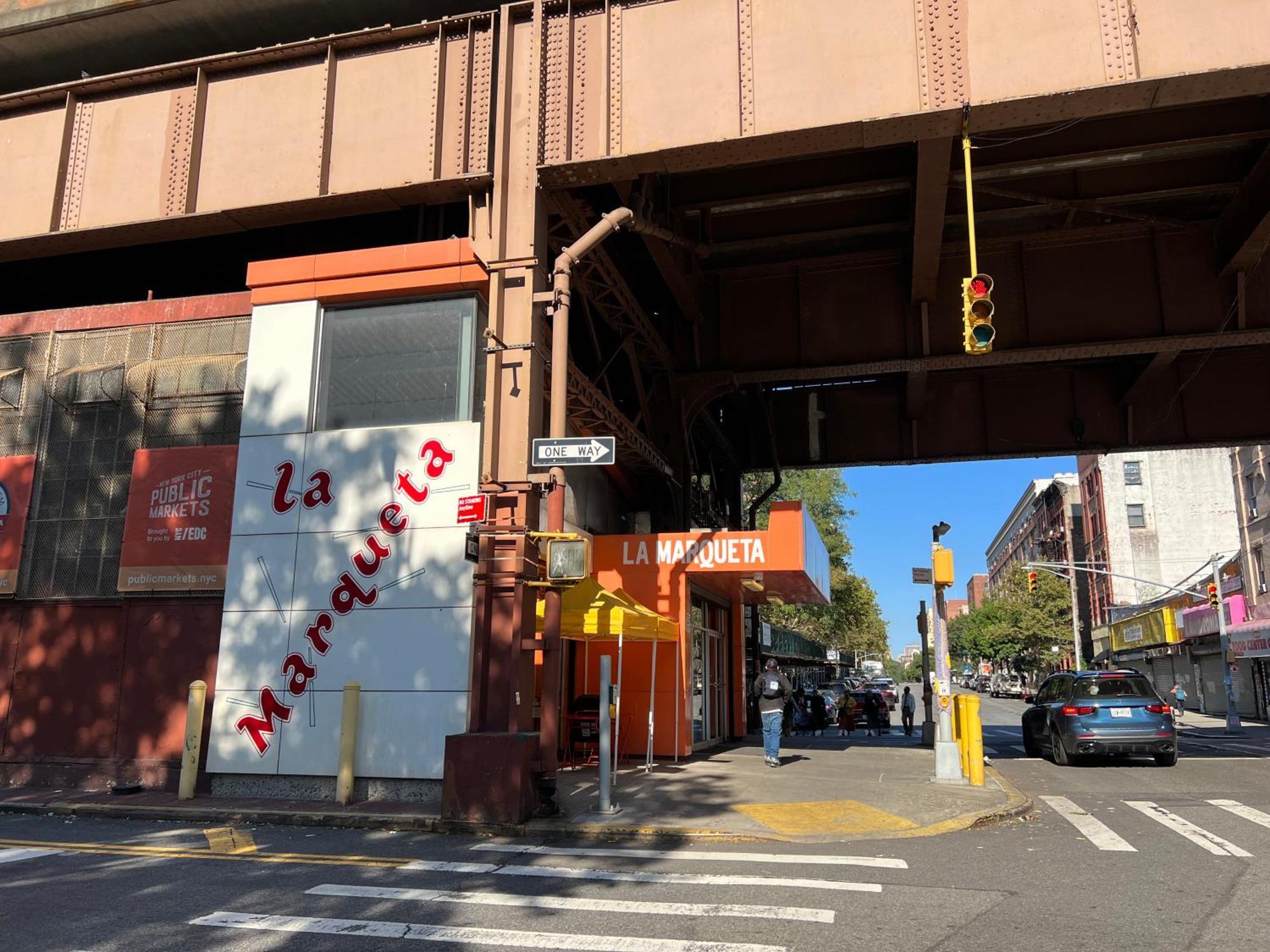 East Harlem Hostel Нью-Йорк Экстерьер фото